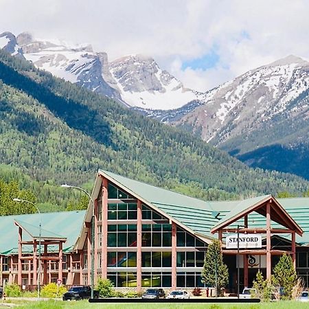 Fernie Stanford Resort Luaran gambar