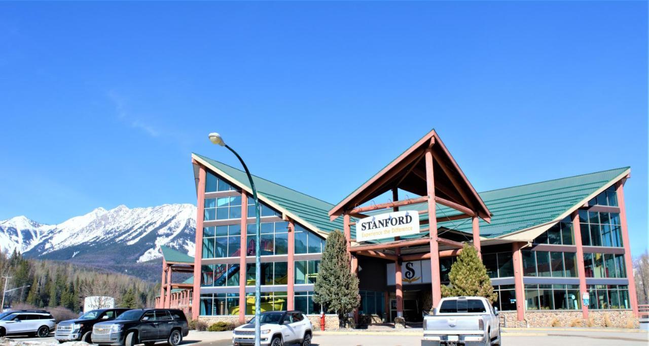 Fernie Stanford Resort Luaran gambar
