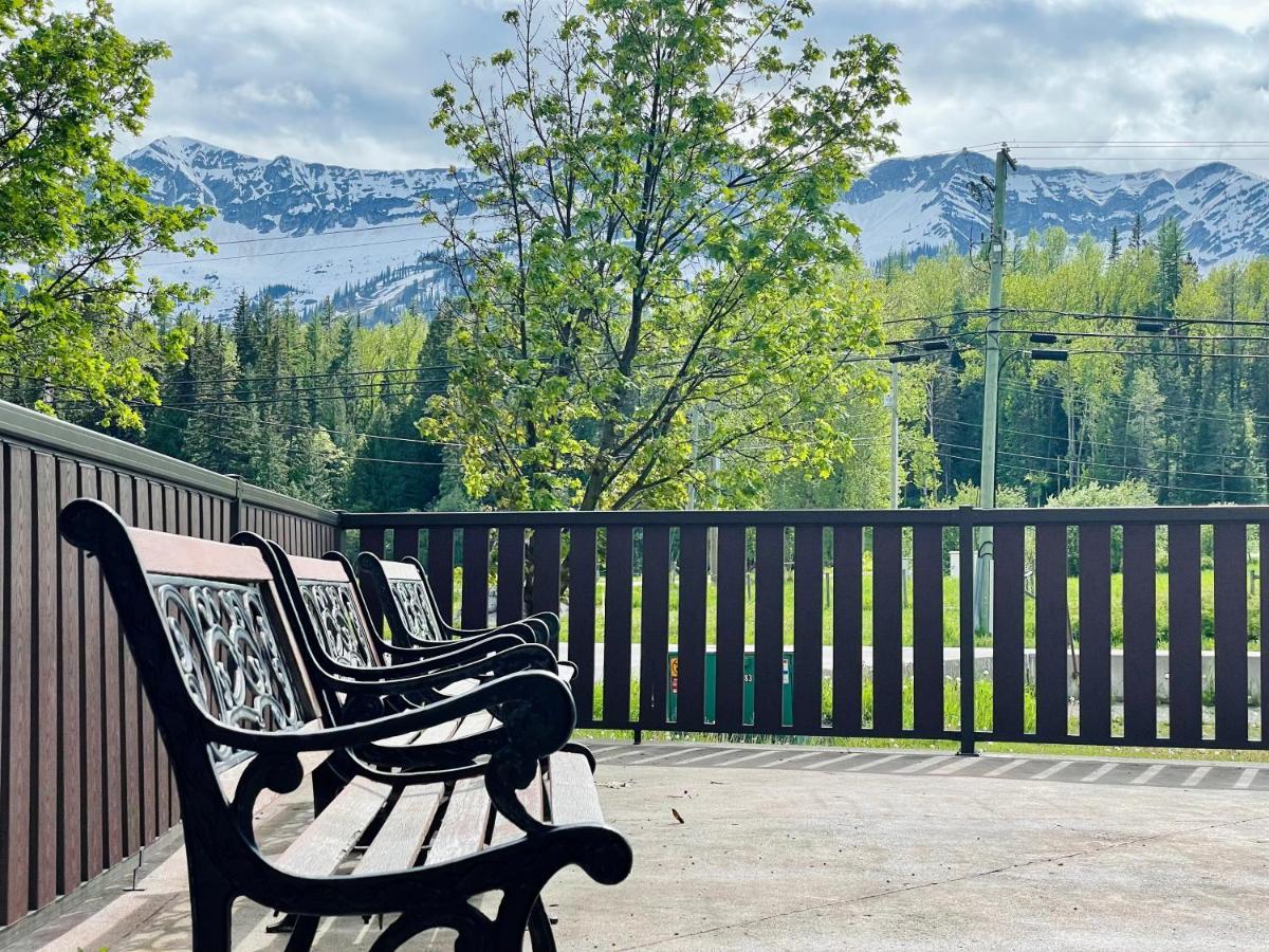 Fernie Stanford Resort Luaran gambar